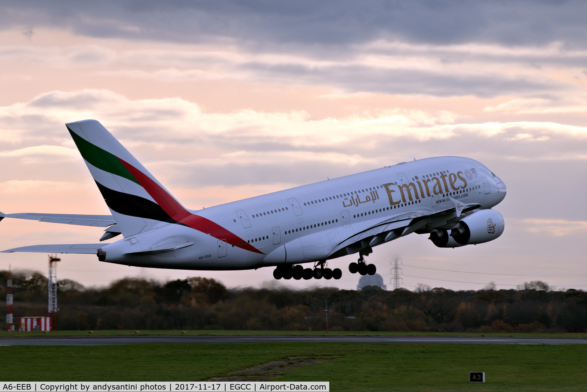 A6-EEB, 2012 Airbus A380-861 C/N 109, just taken off.