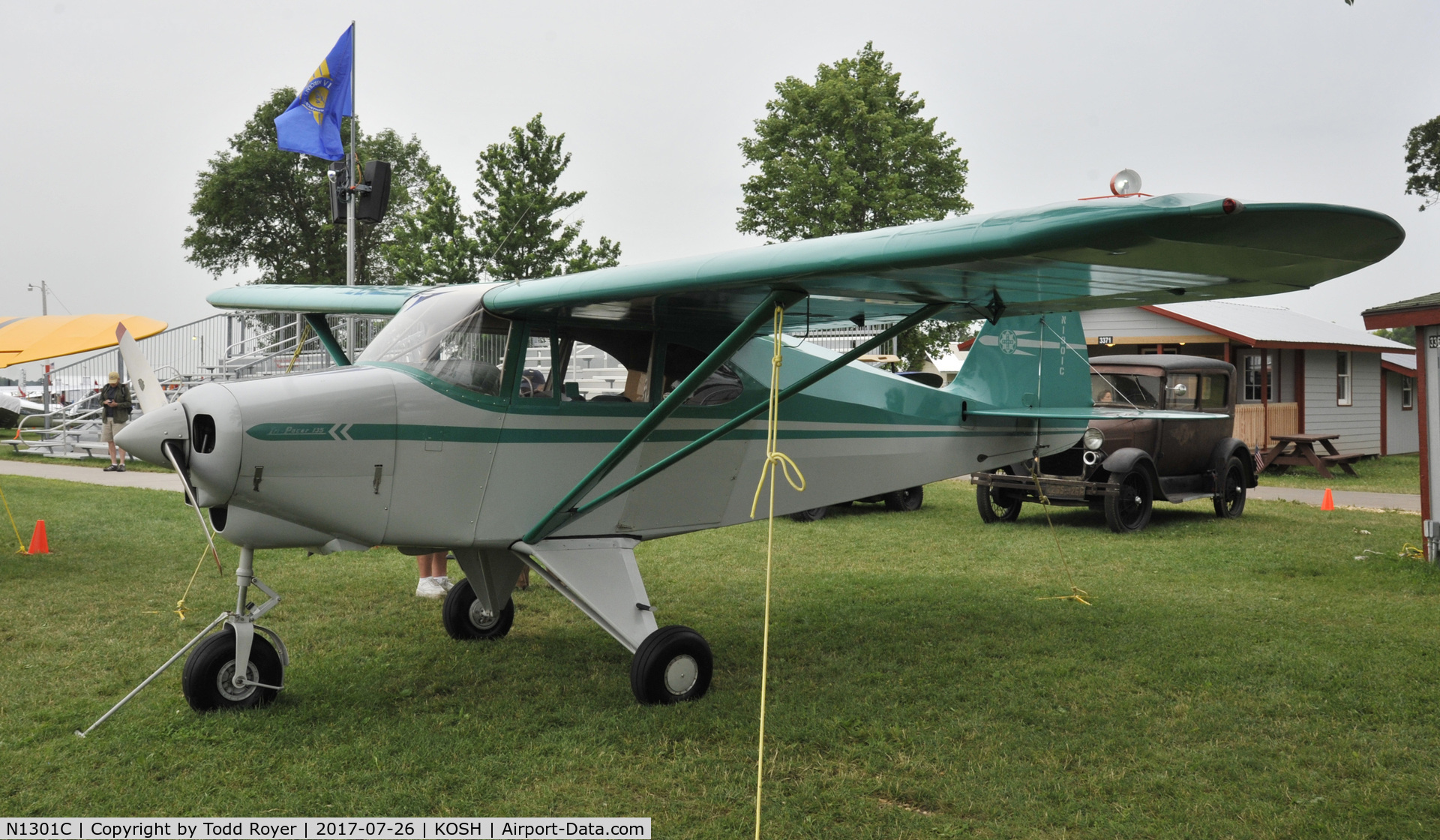 N1301C, 1953 Piper PA-22-135 Tri-Pacer C/N 22-1095, Airventure 2017