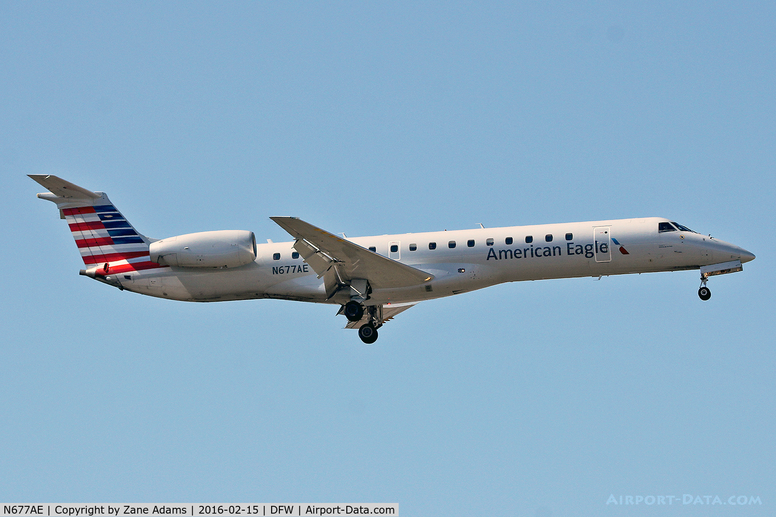 N677AE, 2004 Embraer ERJ-145LR (EMB-145LR) C/N 14500810, Arriving at DFW Airport