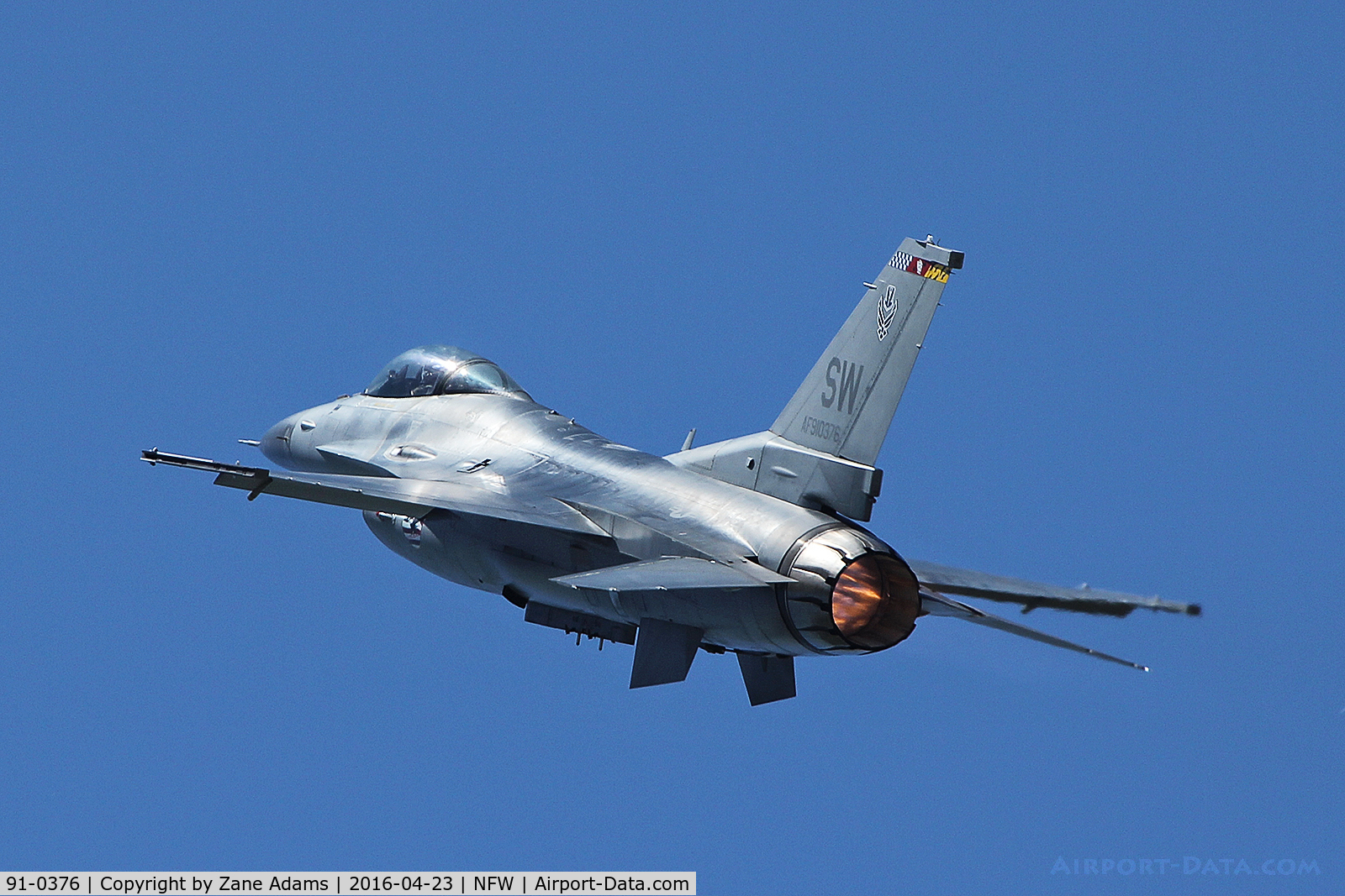 91-0376, 1991 General Dynamics F-16C Fighting Falcon C/N CC-74, Departing NAS Fort Worth