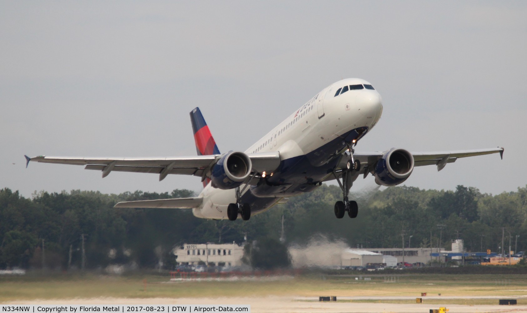 N334NW, 1992 Airbus A320-212 C/N 339, Delta