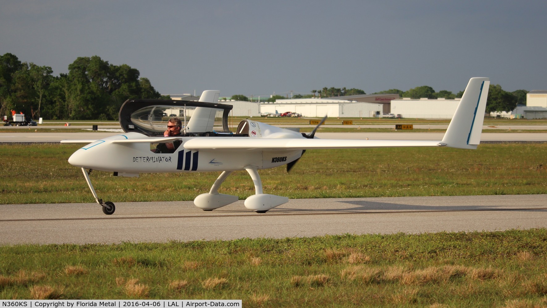 N360KS, Rutan Long-EZ C/N SEZ-1, Long EZ