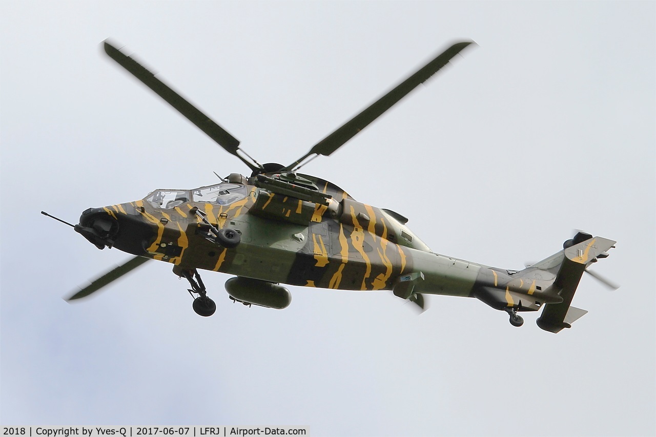 2018, Eurocopter EC-665 Tigre HAP C/N 2018, Eurocopter EC-665 Tigre HAP, Short approach rwy 26, Landivisiau Naval Air Base (LFRJ) Tiger Meet 2017