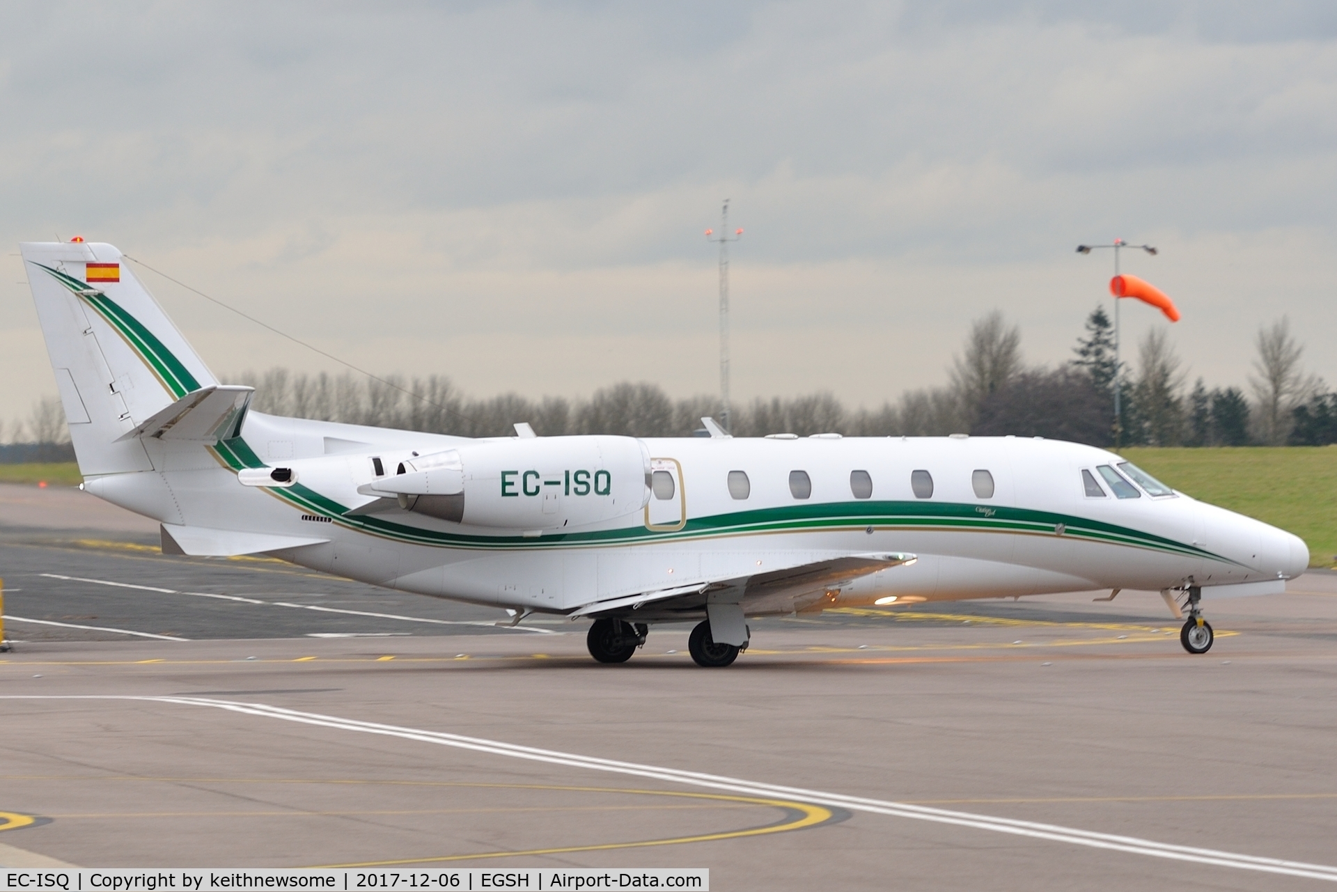 EC-ISQ, 2006 Cessna 560XL Citation Excel C/N 560-5616, Leaving Norwich for East Midlands.