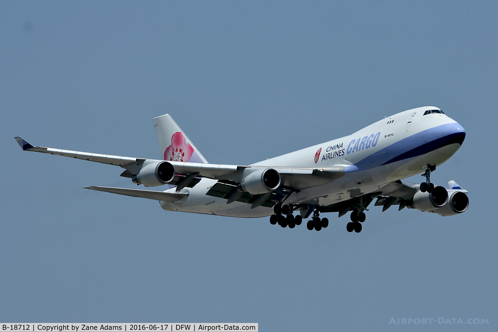 B-18712, 2003 Boeing 747-409F/SCD C/N 33729, Arriving at DFW Airport