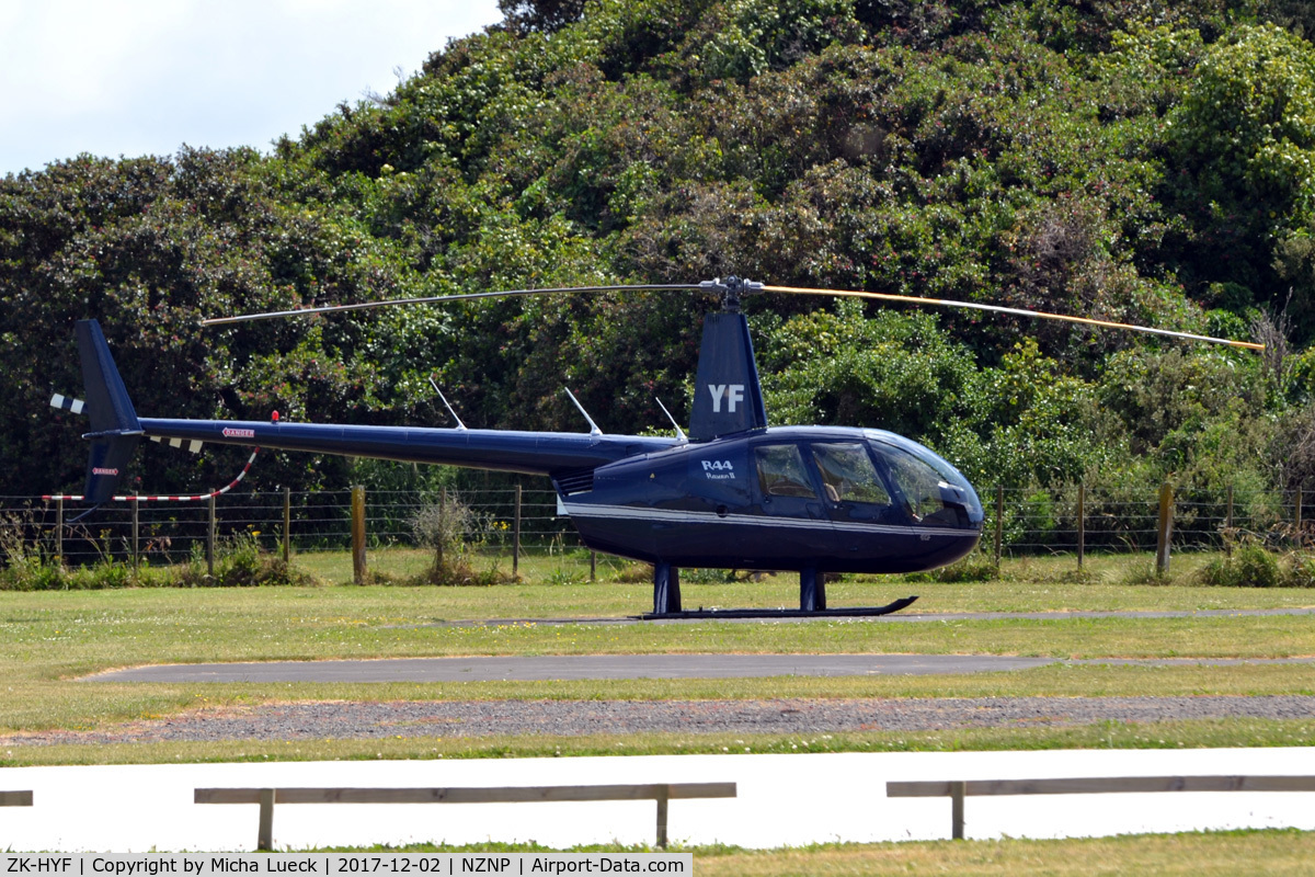 ZK-HYF, Robinson R44 II C/N 10223, At New Plymouth