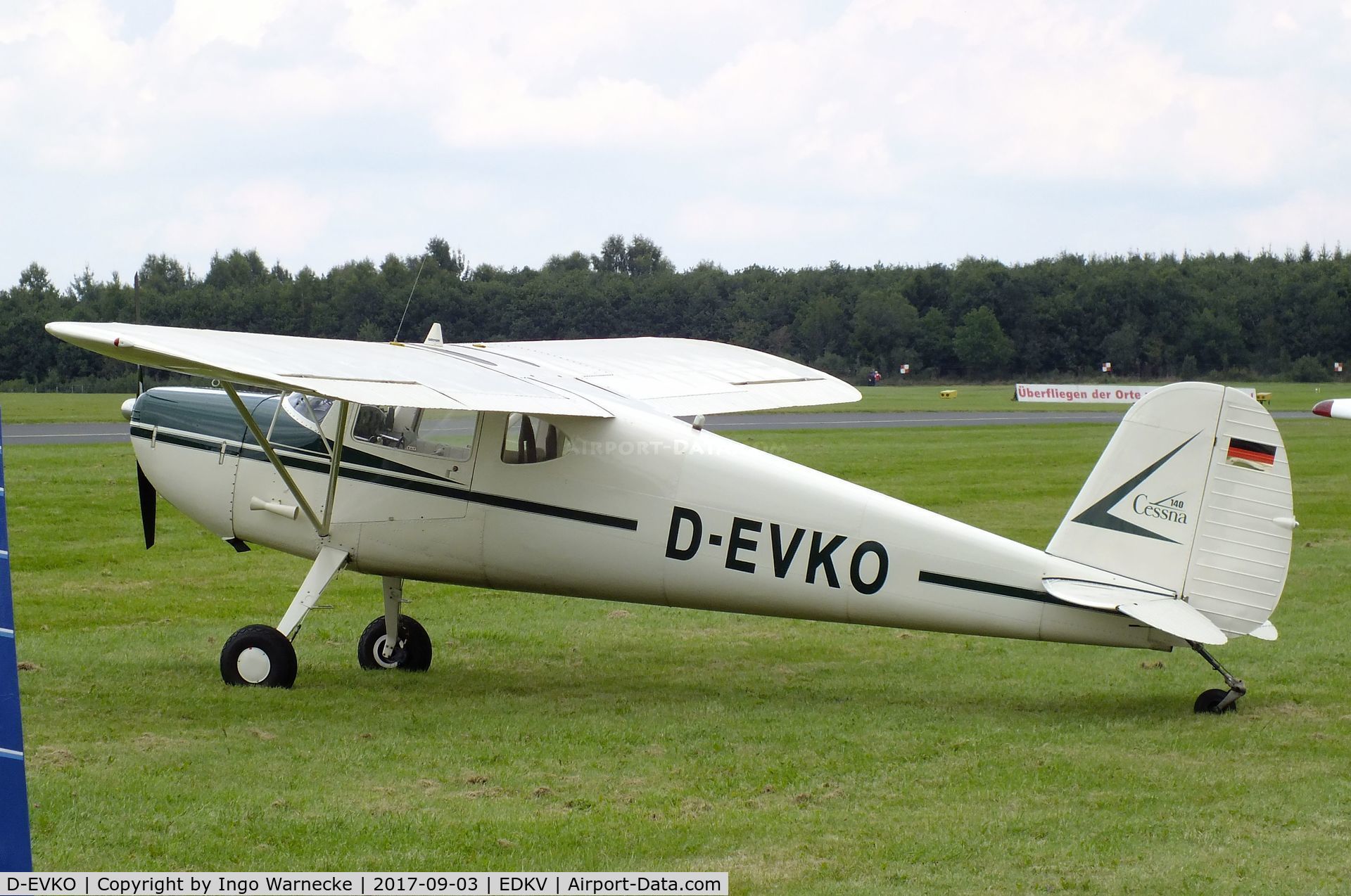 D-EVKO, 1946 Cessna 140 C/N 8936, Cessna 140 at the Dahlemer Binz 60th jubilee airfield display