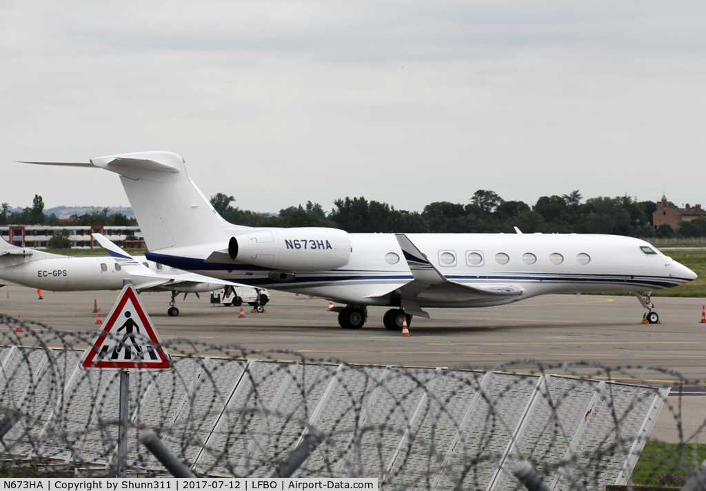 N673HA, 2013 Gulfstream Aerospace G650 (G-VI) C/N 6018, Parked at the General Aviation area...
