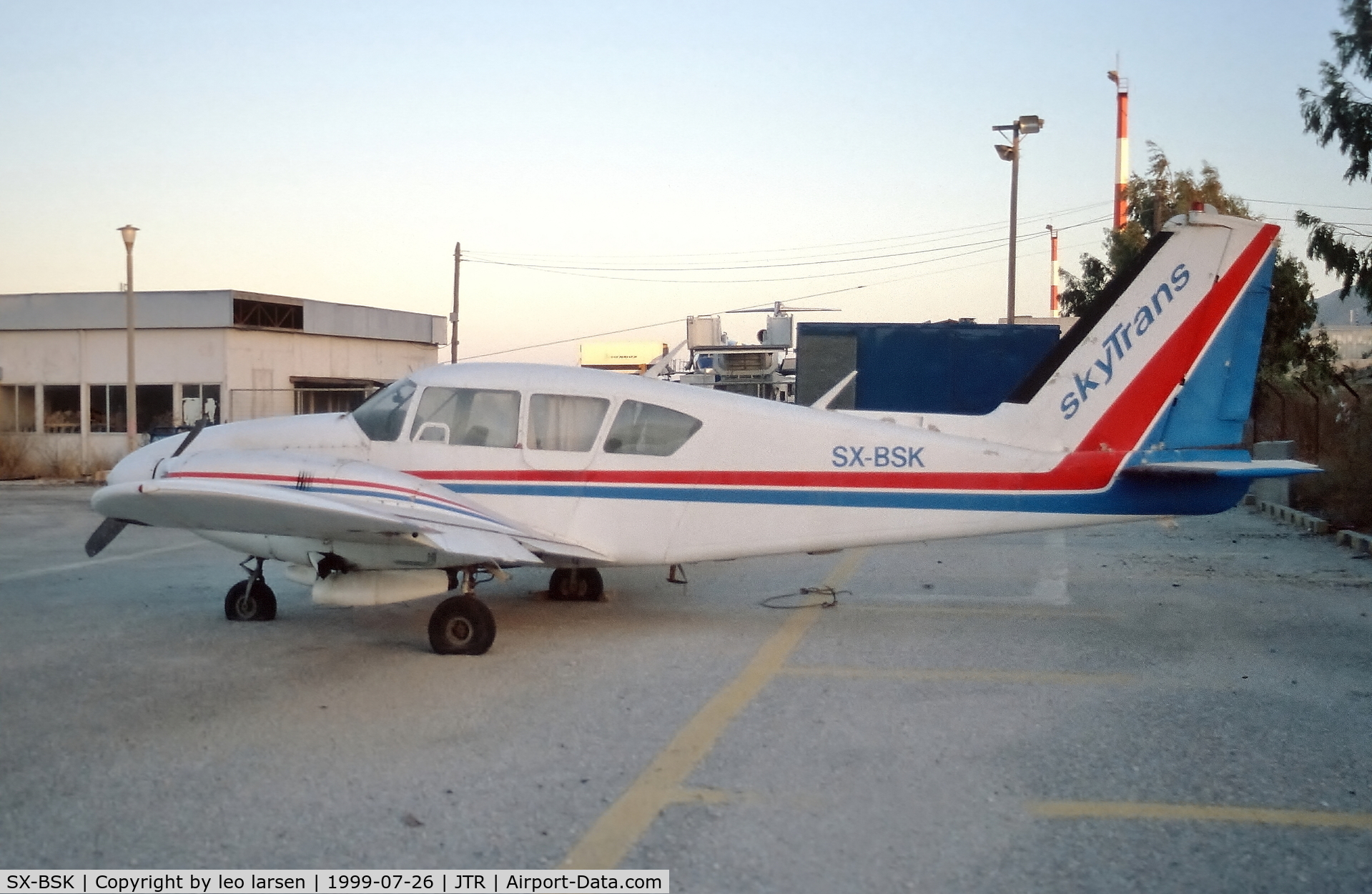 SX-BSK, Piper PA-23-250 Aztec C/N 27-3473, JTR Santorini 26.7.1999 with flat tyres.WFU ?