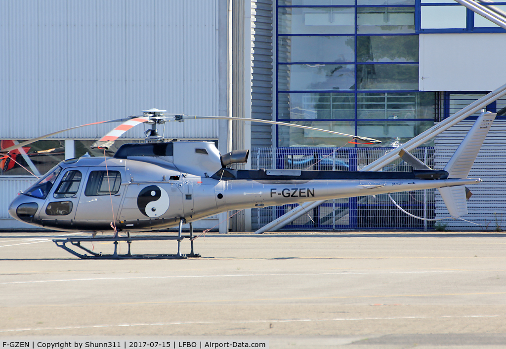 F-GZEN, 2009 Aerospatiale AS-350B-3 Ecureuil C/N 4629, Parked at the General Aviation area...
