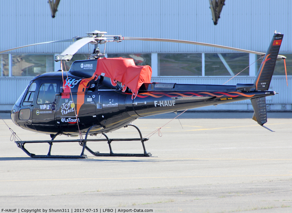 F-HAUF, 2010 Eurocopter AS-350B-3 Ecureuil Ecureuil C/N 7005, Parked at the General Avation area... additional 'Le Tour de France / @LeTour' titles.