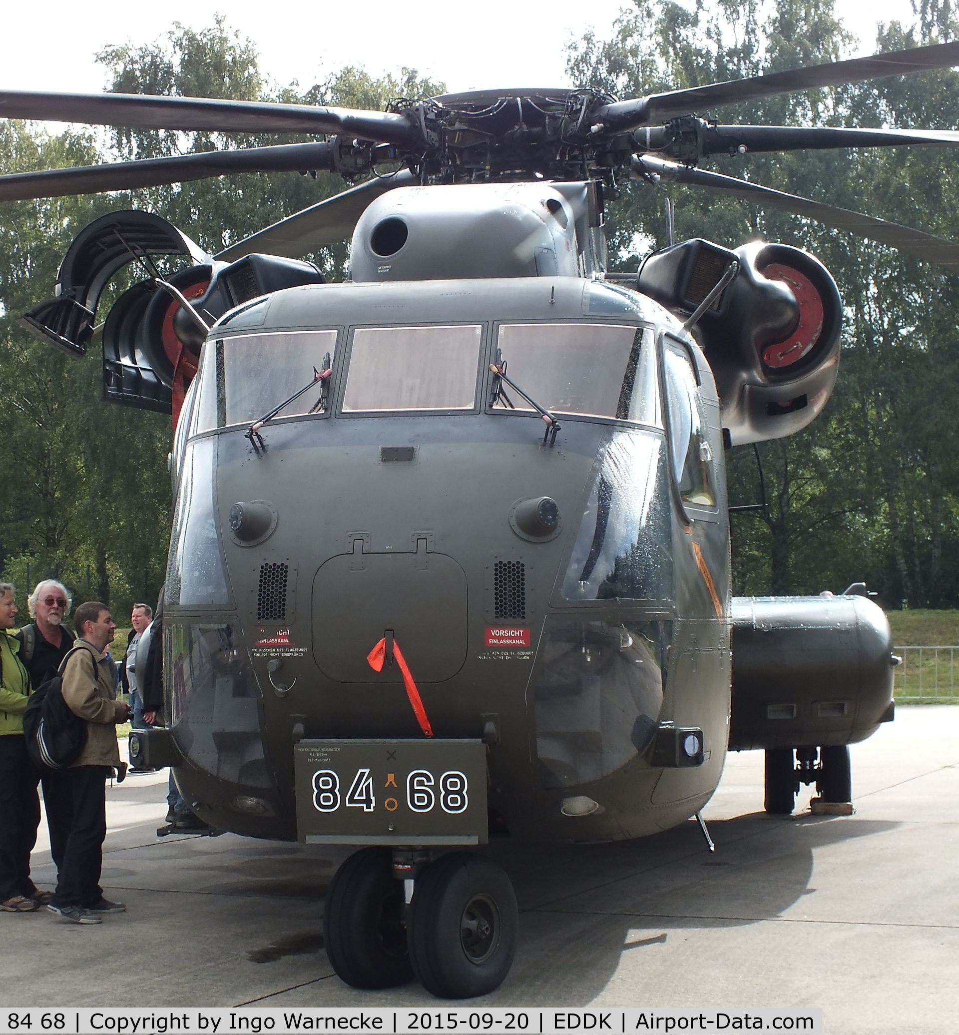 84 68, Sikorsky (VFW-Fokker) CH-53G C/N V65-066, Sikorsky (VFW-Fokker) CH-53G of the Luftwaffe (German Air Force) at the DLR 2015 air and space day on the side of Cologne airport