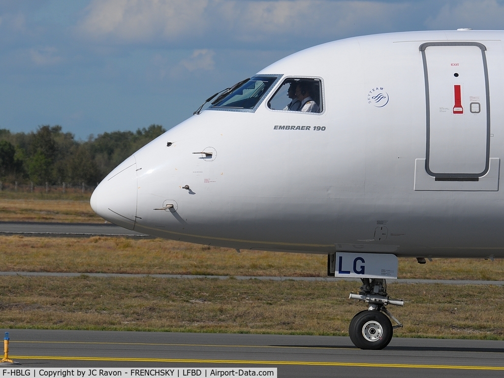 F-HBLG, 2009 Embraer 190LR (ERJ-190-100LR) C/N 19000254, 
