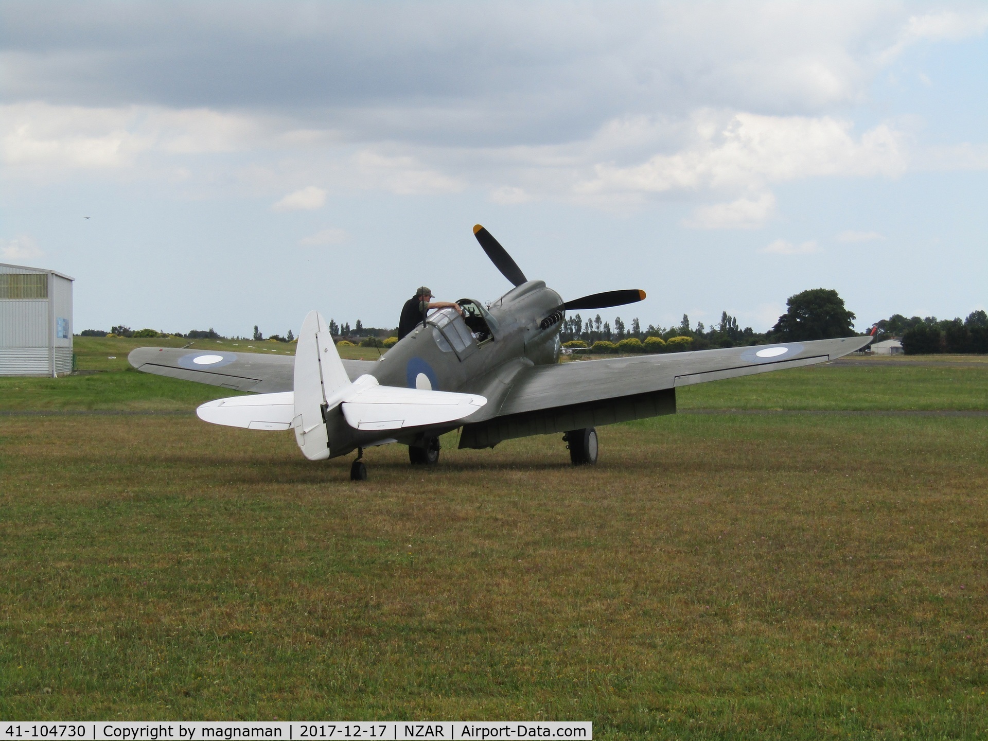 41-104730, 1943 Curtiss P-40N Warhawk C/N 28492, at home base