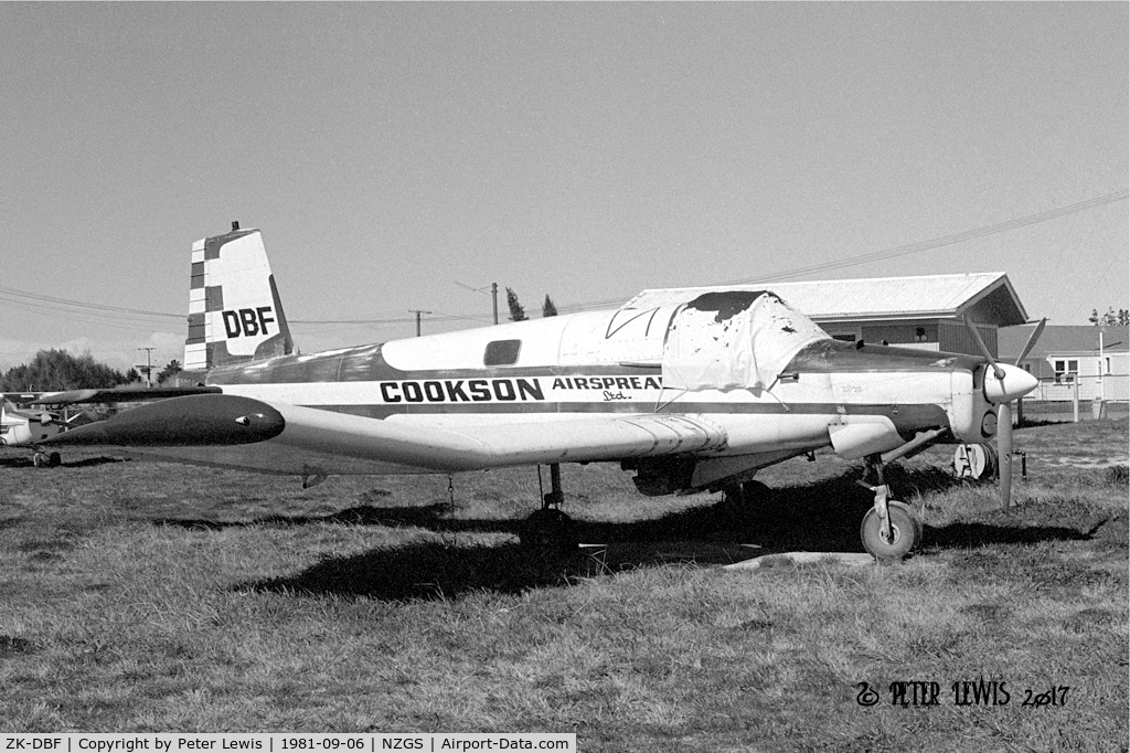 ZK-DBF, Fletcher FU24 C/N 156, Cookson Airspread Ltd., Wairoa