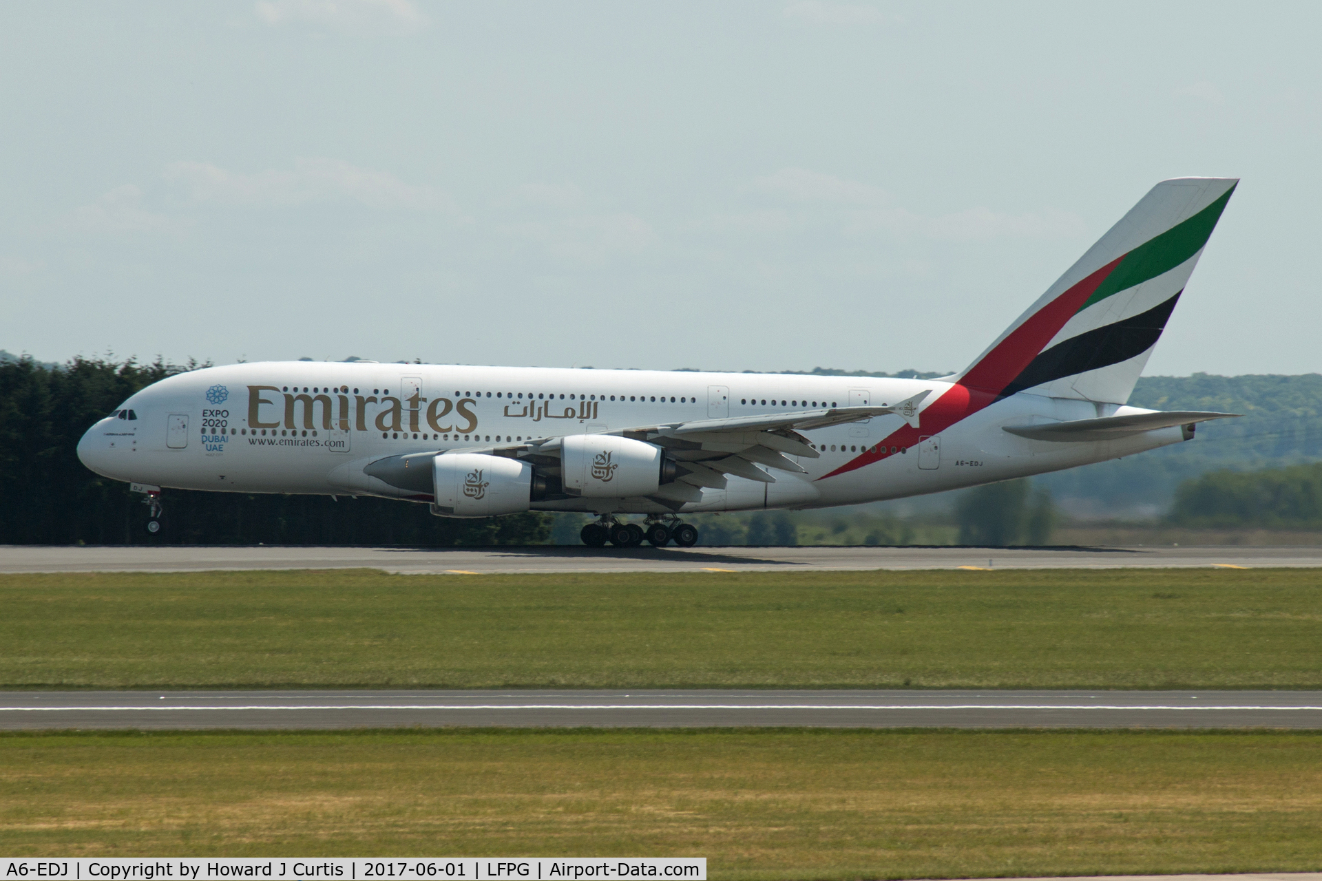 A6-EDJ, 2006 Airbus A380-861 C/N 009, On departure.