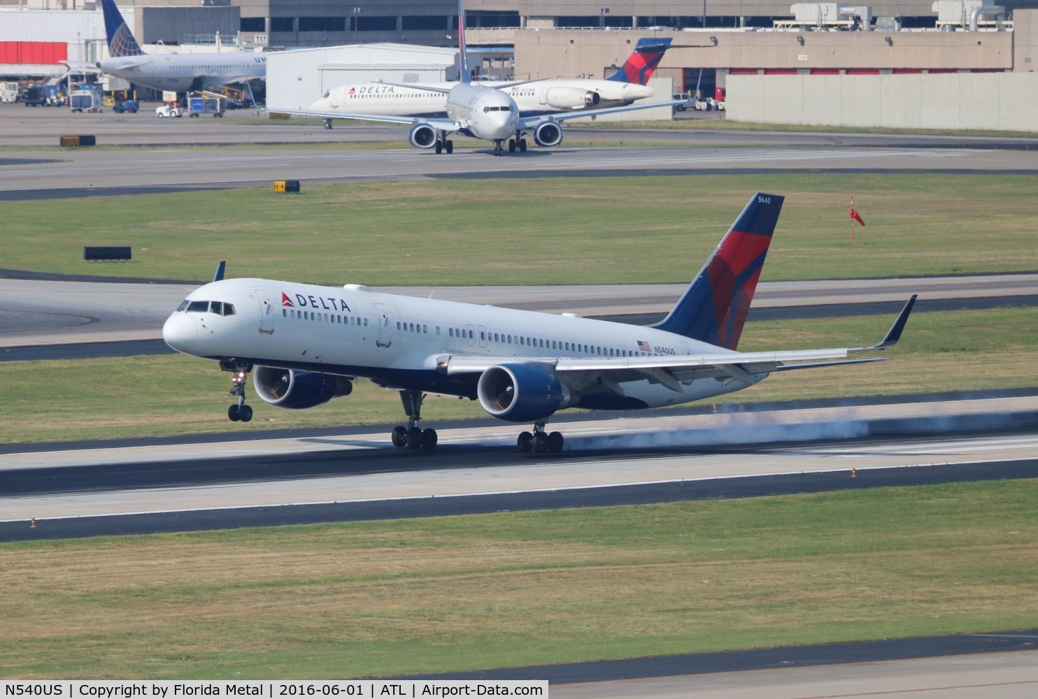 N540US, 1996 Boeing 757-251 C/N 26487, Delta