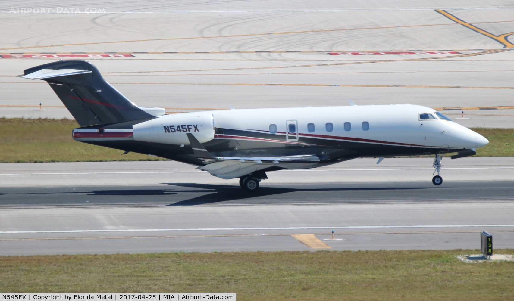 N545FX, 2010 Bombardier Challenger 300 (BD-100-1A10) C/N 20302, Challenger 300