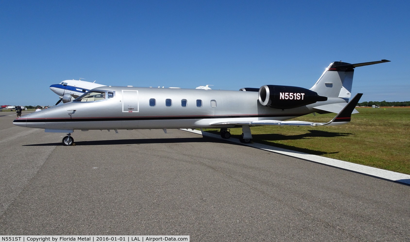 N551ST, Learjet Inc 60 C/N 048, Lear 60