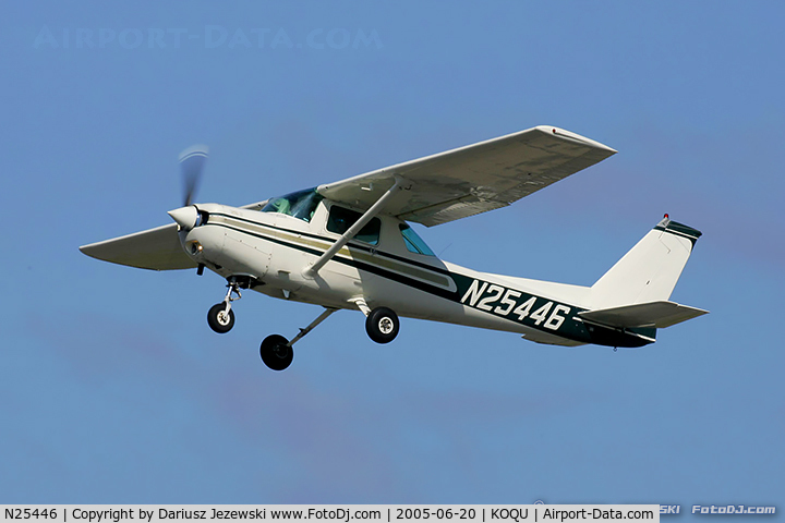 N25446, 1977 Cessna 152 C/N 15280666, Cessna 152 C/N 15280666, N25446