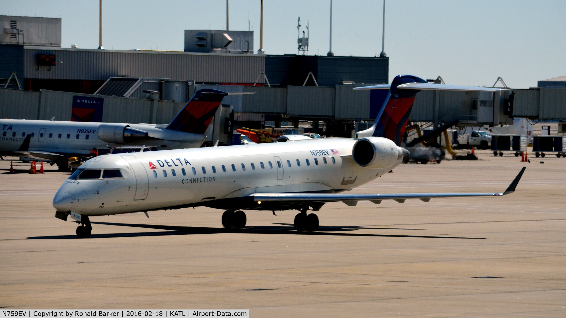 N759EV, 2005 Bombardier CRJ-700 (CL-600-2C10) Regional Jet C/N 10211, Taxi Atlanta