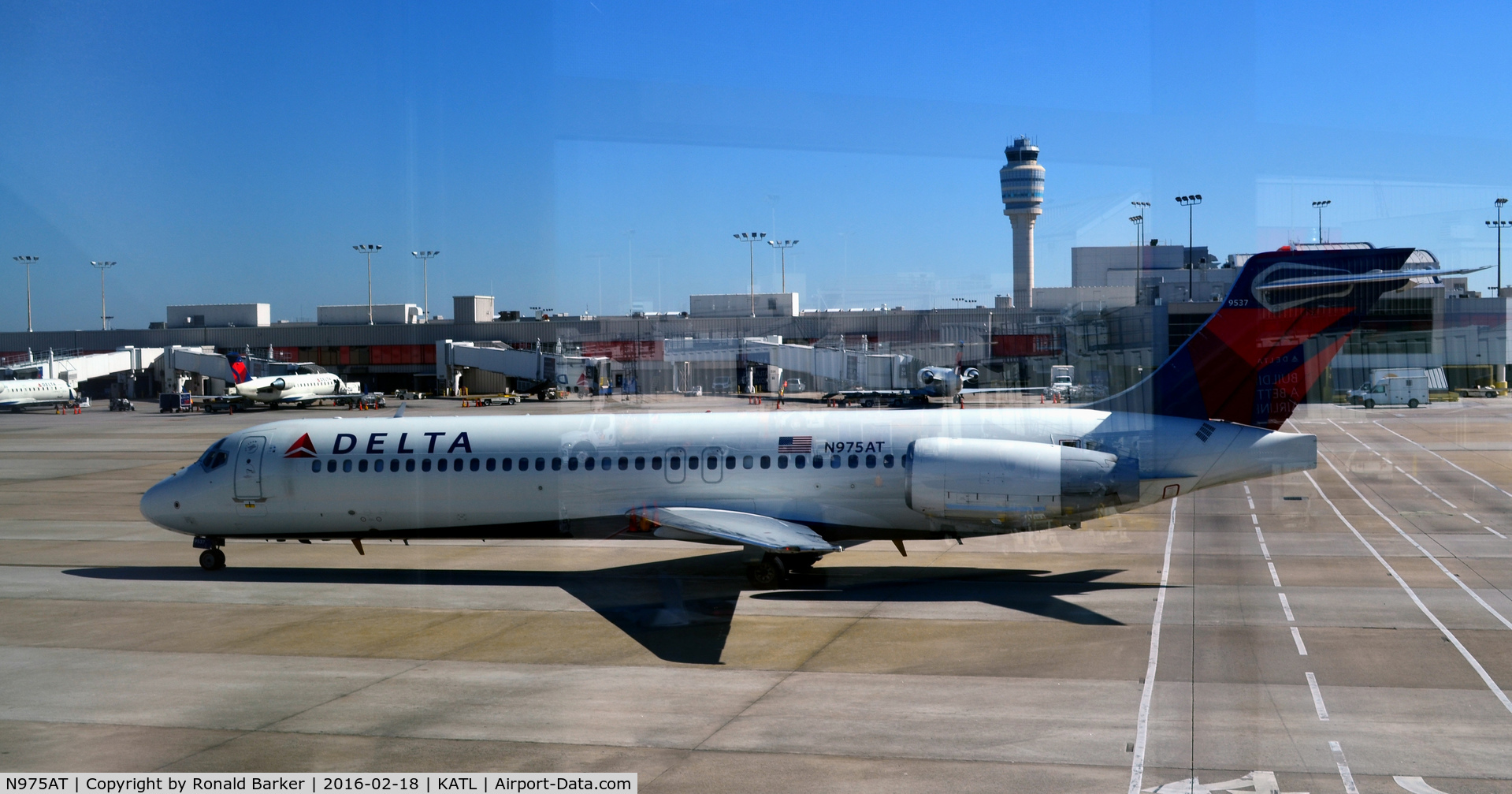 N975AT, 2002 Boeing 717-200 C/N 55035, Taxi Atlanta