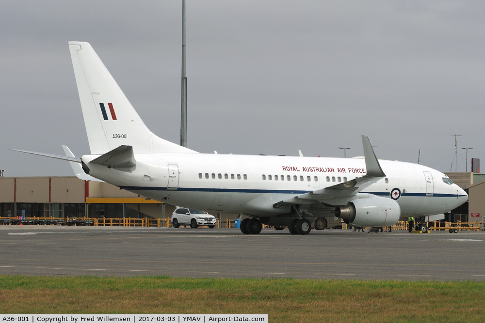 A36-001, 2000 Boeing 737-7DT BBJ C/N 30829, RAAF