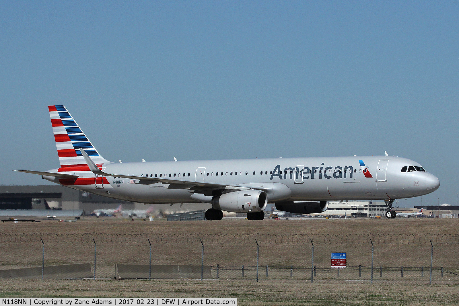 N118NN, 2014 Airbus A321-231 C/N 6162, Departing DFW Airport