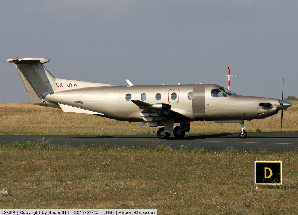 LX-JFR, 2010 Pilatus PC-12/47E C/N 1233, Taxiing to the General Aviation area...