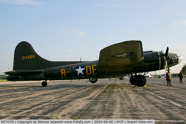 N3703G, 1945 Boeing B-17G Flying Fortress C/N 44-83546-A, Boeing B-17G Flying Fortress 