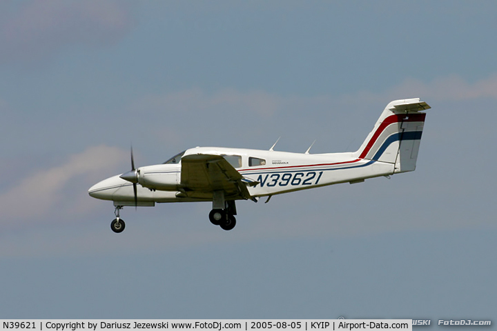 N39621, 1978 Piper PA-44-180 Seminole C/N 44-7995016, Piper PA-44-180 Seminole  C/N 44-7995016, N39621