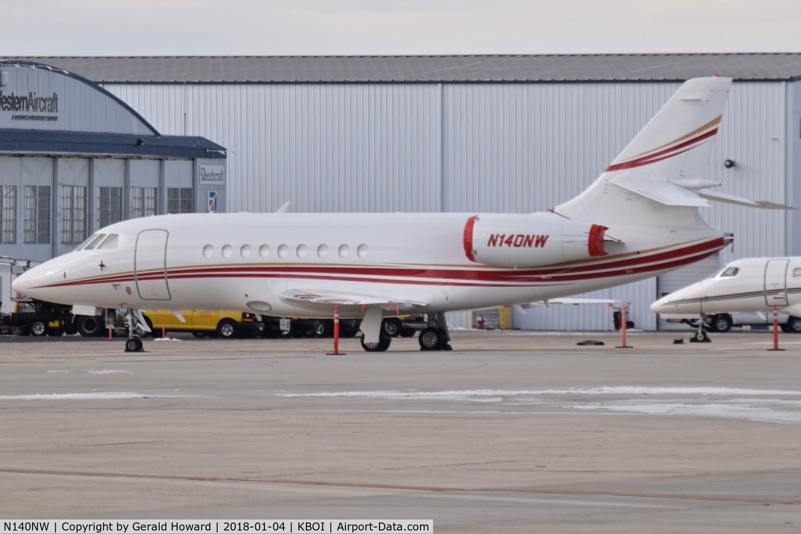 N140NW, 2005 Dassault Falcon 2000 C/N 224, Parked on south GA ramp.
