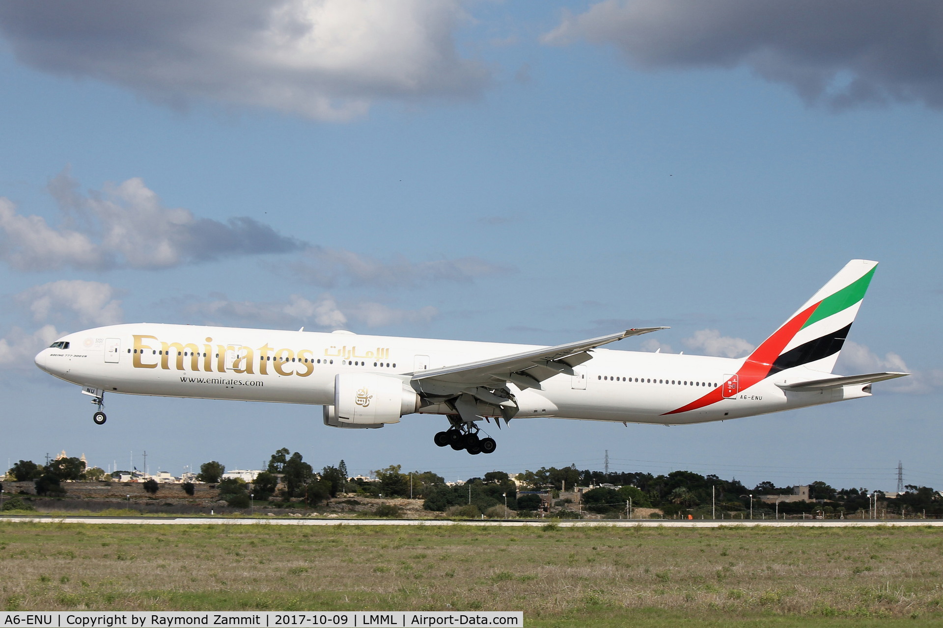 A6-ENU, 2014 Boeing 777-31H/ER C/N 41367, B777 A6-ENU Emirates Airlines