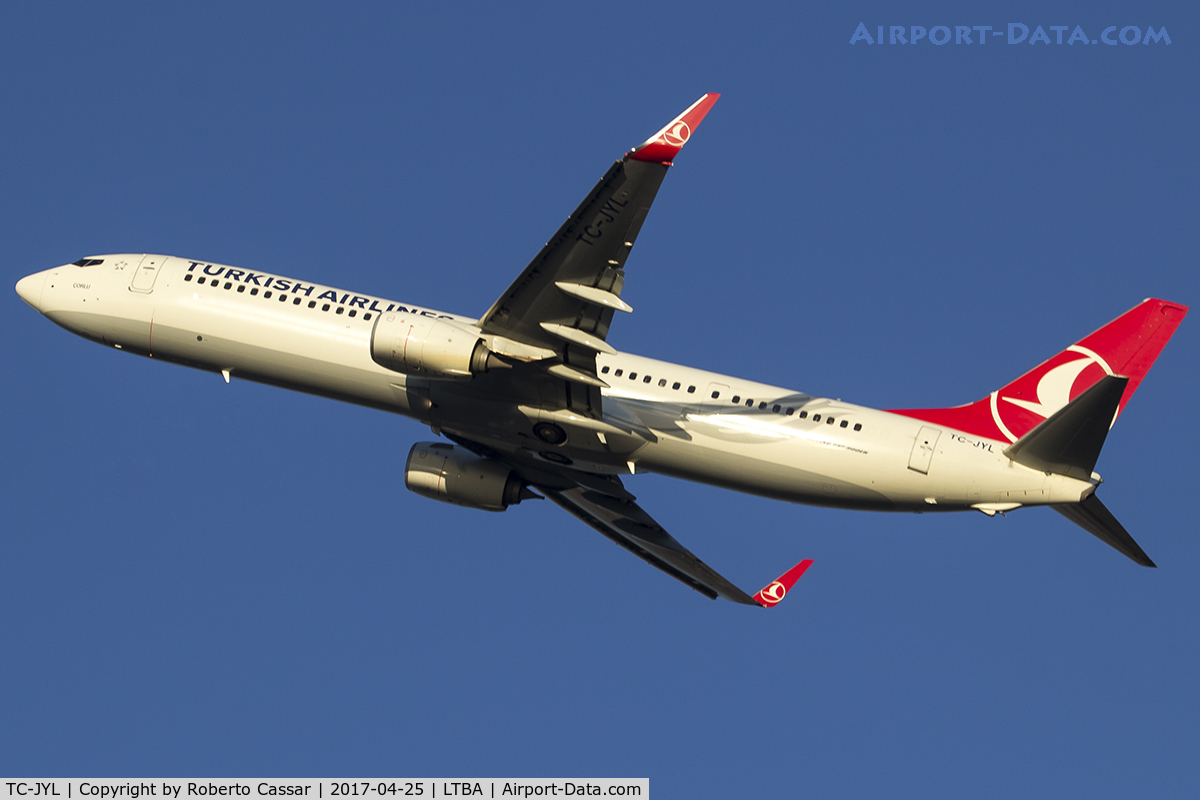 TC-JYL, 2015 Boeing 737-9F2/ER C/N 42010, Istanbul Ataturk