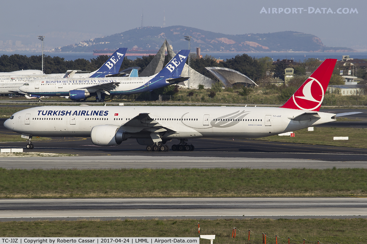 TC-JJZ, 2015 Boeing 777-3F2/ER C/N 44122, Istanbul Ataturk