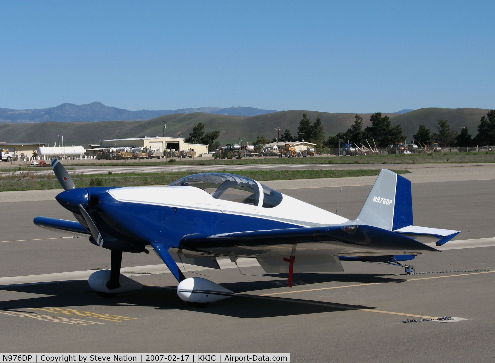 N976DP, 1998 Vans RV-6 C/N 23808, 1998 Vans RV-6 visiting Sean Tucker's aerobatics school on his ramp @ Mesa Del Rey Airport (King City, CA)
