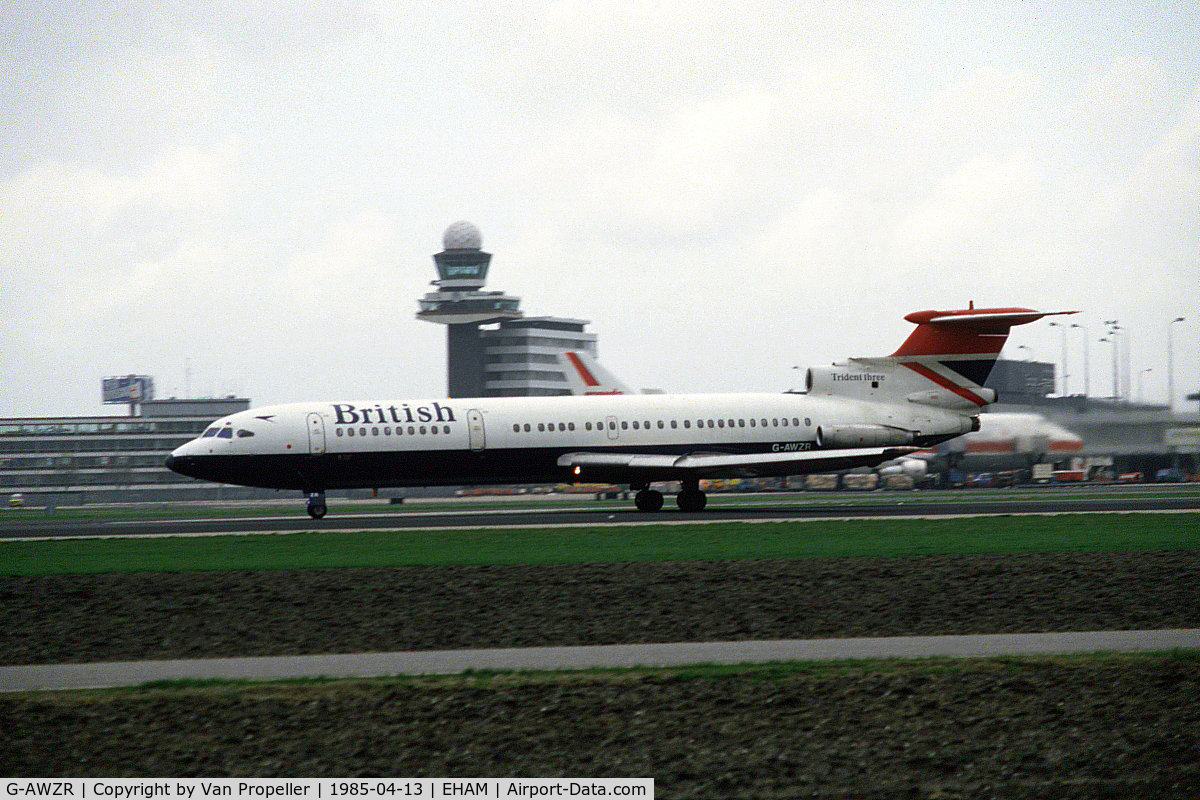 G-AWZR, 1971 Hawker Siddeley HS-121 Trident 3B-101 C/N 2318, British Airways Hawker Siddeley Trident 3B taking off from Schiphol airport, the netherlands, 1985