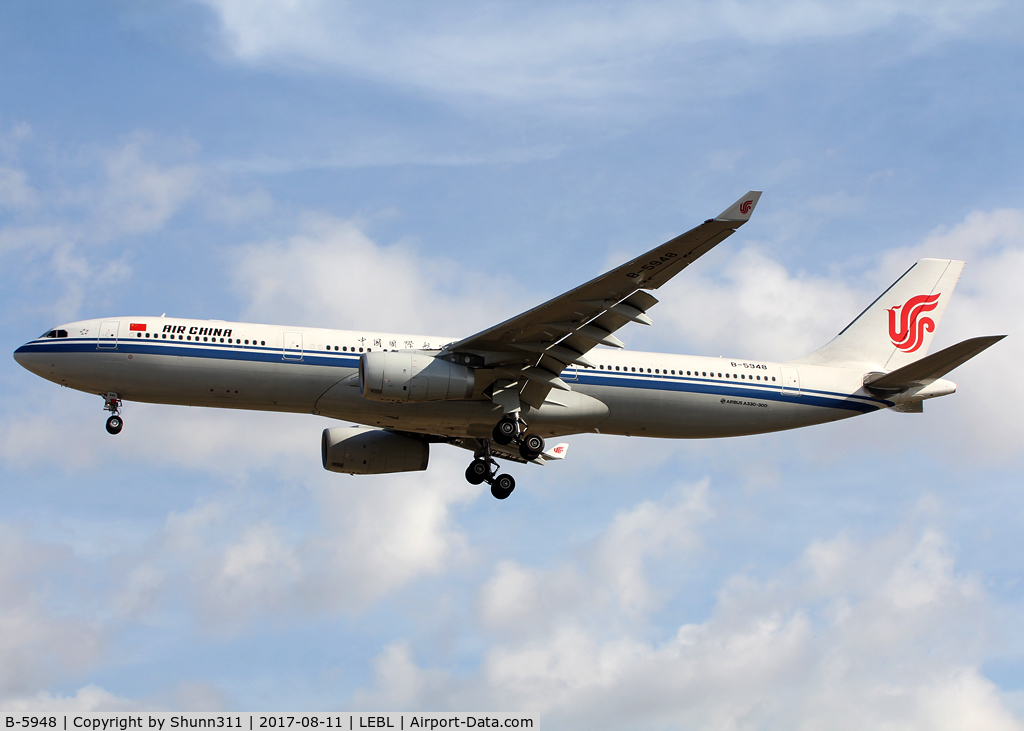B-5948, 2014 Airbus A330-343 C/N 1541, Landing rwy 25R