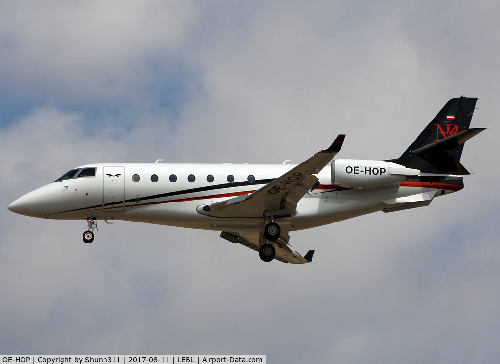 OE-HOP, 2006 Israel Aircraft Industries Gulfstream 200 C/N 150, Landing rwy 25R