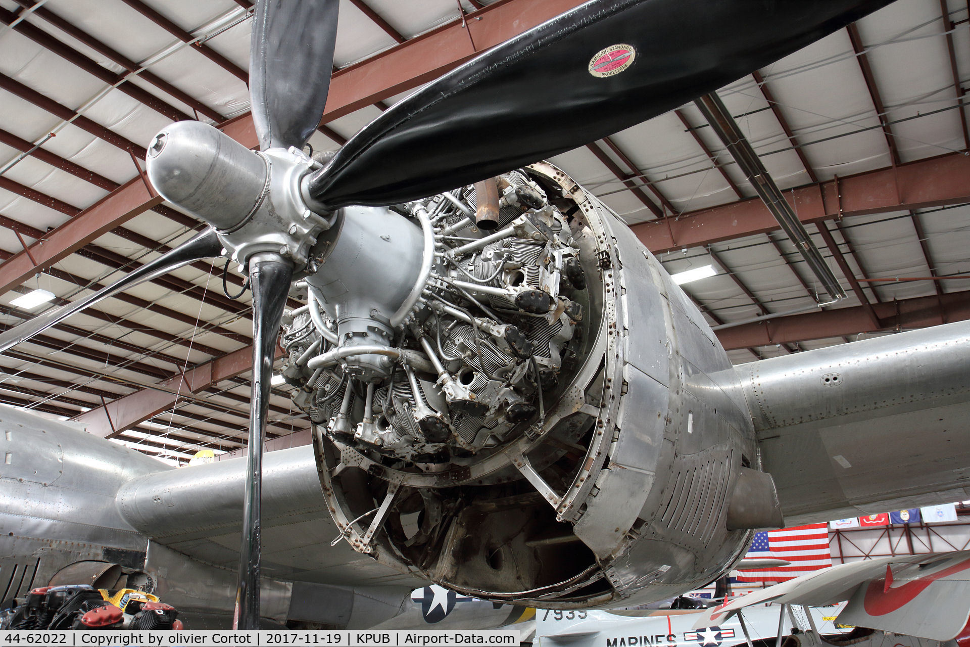 44-62022, Boeing B-29 Superfortess C/N 11499, closer view of the engine
