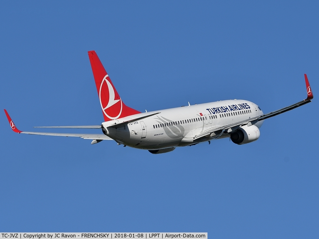 TC-JVZ, 2016 Boeing 737-8F2 C/N 60025, take off runway 03 to Istambul