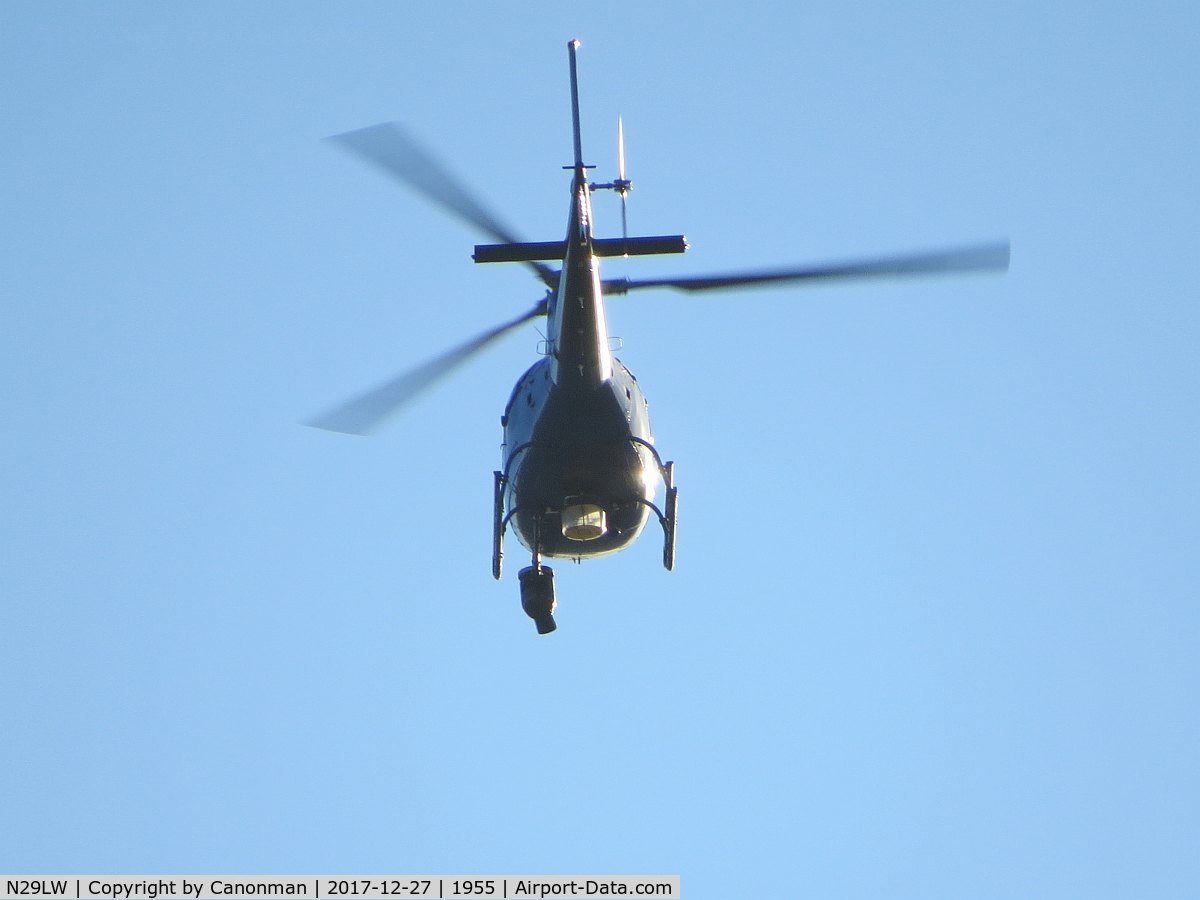 N29LW, 2008 Eurocopter AS-350B-2 Ecureuil Ecureuil C/N 4485, Filming