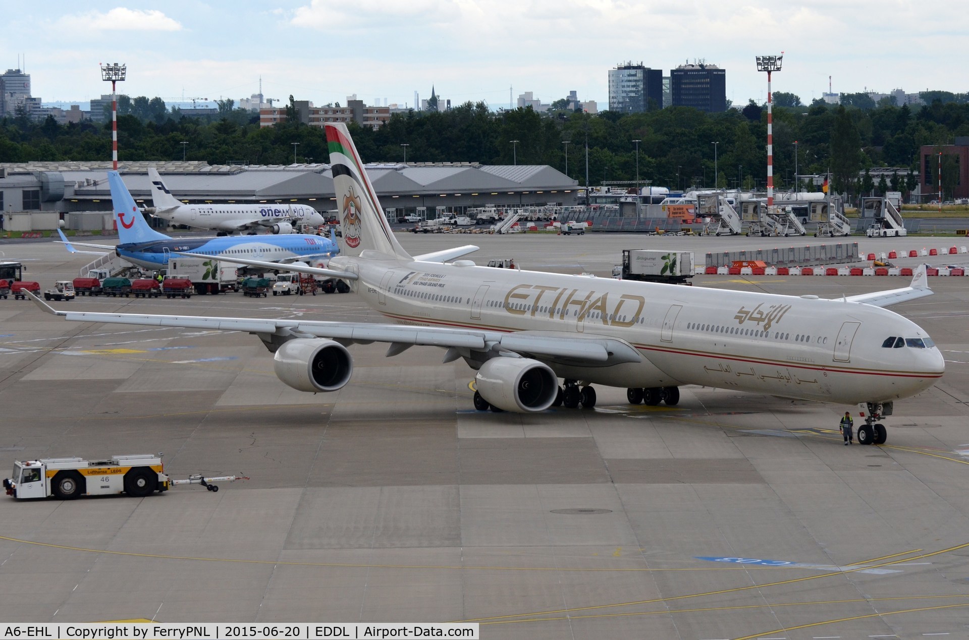 A6-EHL, 2009 Airbus A340-642X C/N 1040, Etihad A346 pushed back from gate.