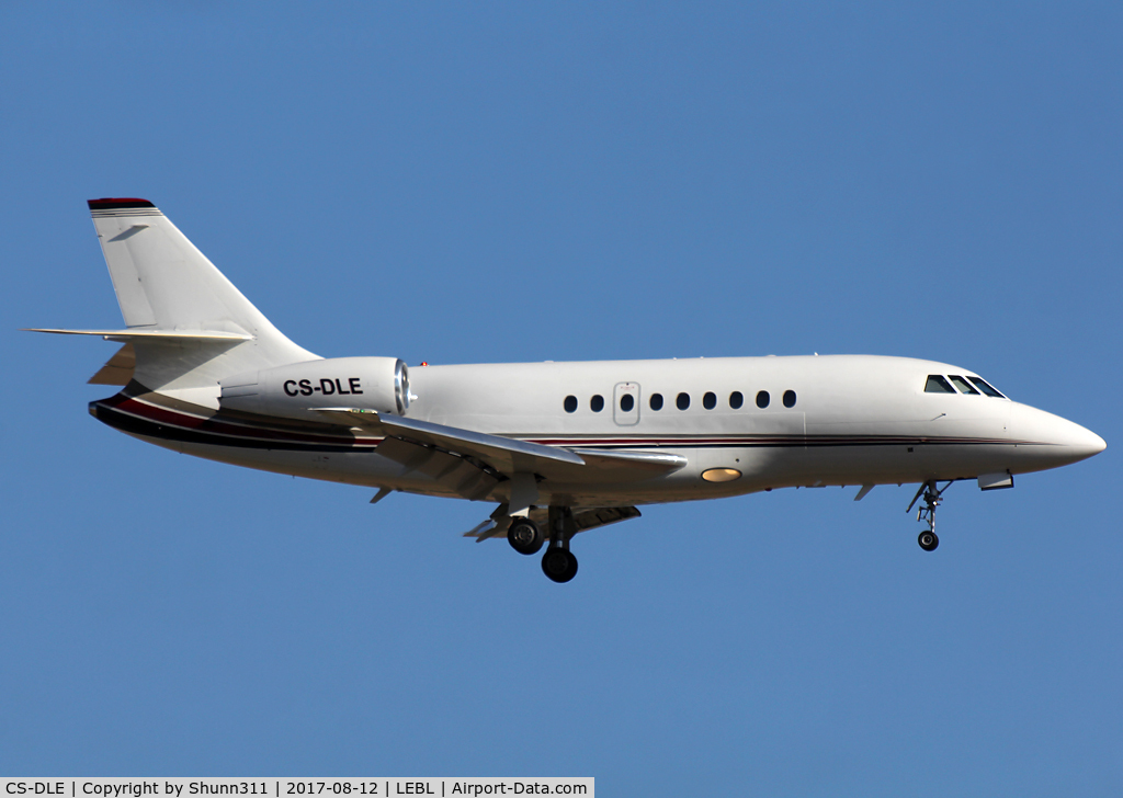CS-DLE, 2007 Dassault Falcon 2000EX C/N 127, Landing rwy 25R