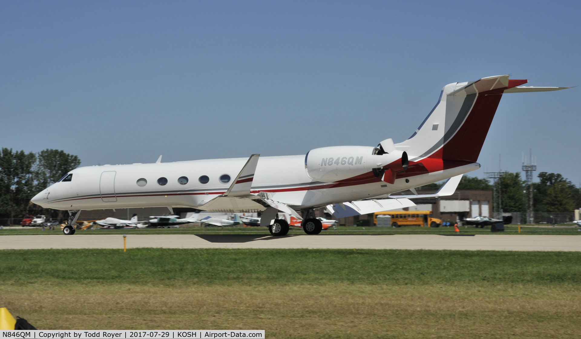 N846QM, 2000 Gulfstream V C/N 626, Airventure 2017