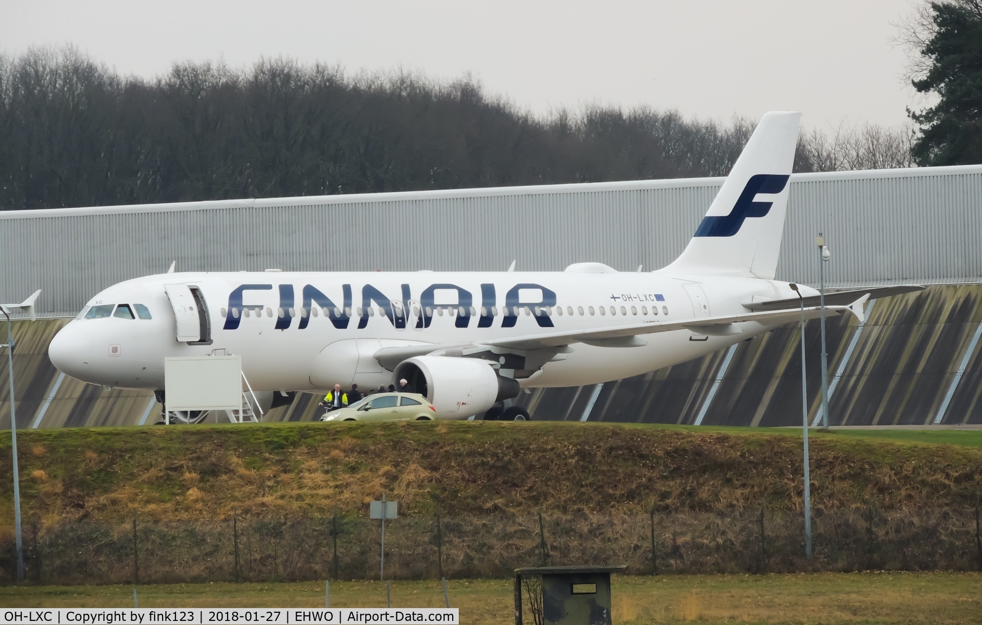 OH-LXC, 2001 Airbus A320-214 C/N 1544, Finnair A320 engine test for departure later that day.