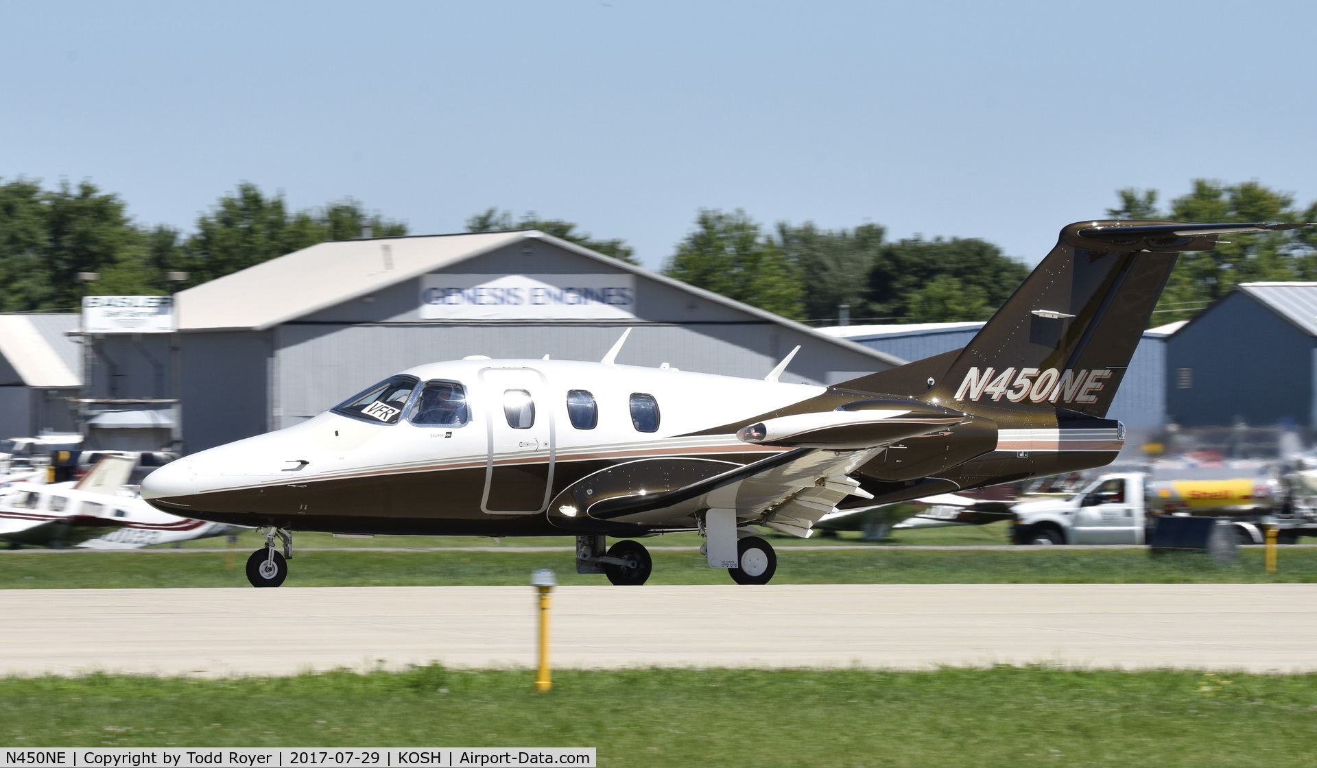 N450NE, 2015 Eclipse Aviation Corp EA500 C/N 550-0280, Airventure 2017