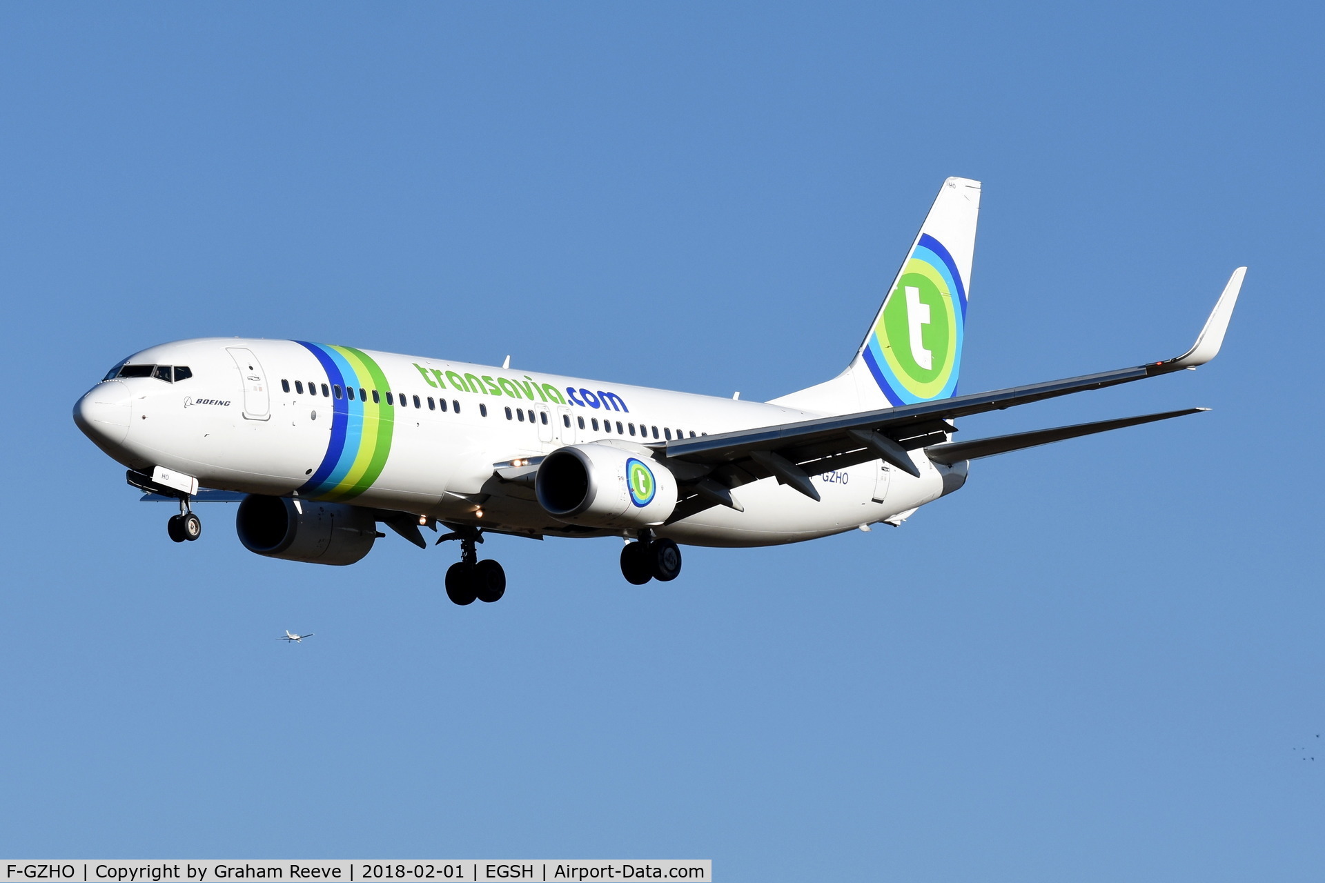 F-GZHO, 2015 Boeing 737-8K2 C/N 43880, Landing at Norwich.