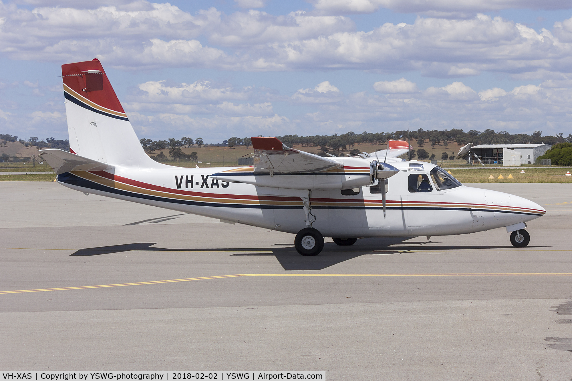 VH-XAS, 1970 Aero Commander 500S Shrike Commander C/N 3086, Kennedy Aviation (VH-XAS) North American Rockwell Shrike Commander 500S taxiing at Wagga Wagga Airport.