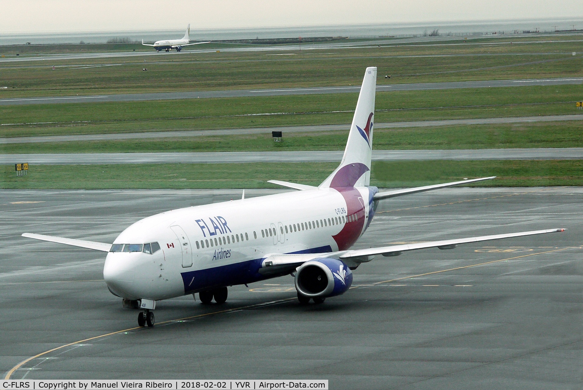 C-FLRS, 1998 Boeing 737-490 C/N 28888, Arrival at YVR